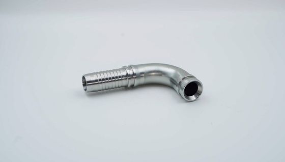 Acessórios de mangueira hidráulica de aço carbono médio feitos sob encomenda com máquinas de torneamento CNC