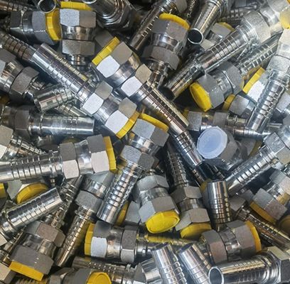 Instalação de mangueira hidráulica de aço inoxidável Vida útil longa Instalação de banjo de metal feminino